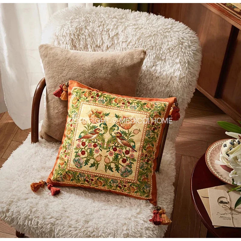 Afralia™ Gobelin Tapestry Style Reversible Cushion Cover with Tassels and Retro Birds Floral Decor