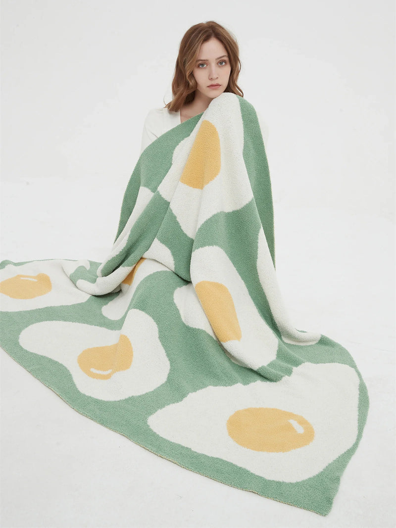 Afralia™ Cute Poached Egg Blanket Throw - Kawaii Fried Egg Pattern Cozy Knit Blanket for Living Room and Bedroom