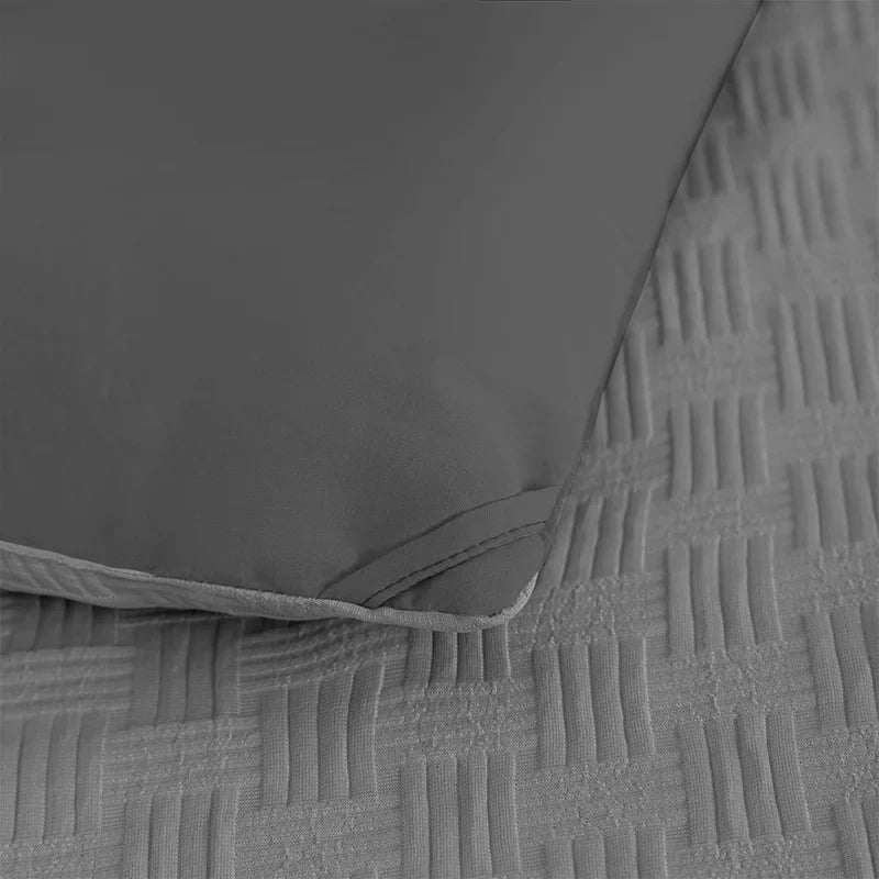 Afralia™ Soft Breathable Two-sided Queen Quilt Duvet Core Comforter