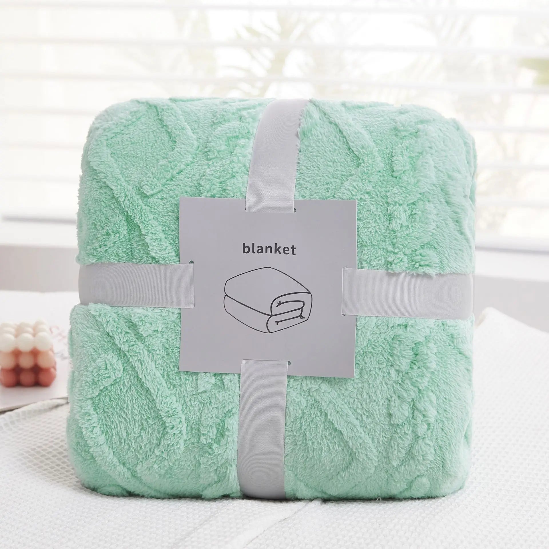 Afralia™ Cozy Jacquard Plush Blanket: Soft Winter Sofa Throw, Office Travel Nap Shawl