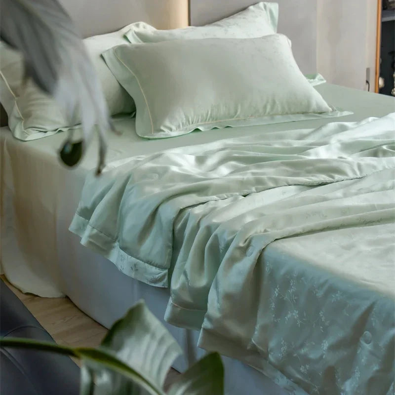 Afralia™ Luxe Lyocell Jacquard Summer Blanket with Mulberry Silk Fill Comforter