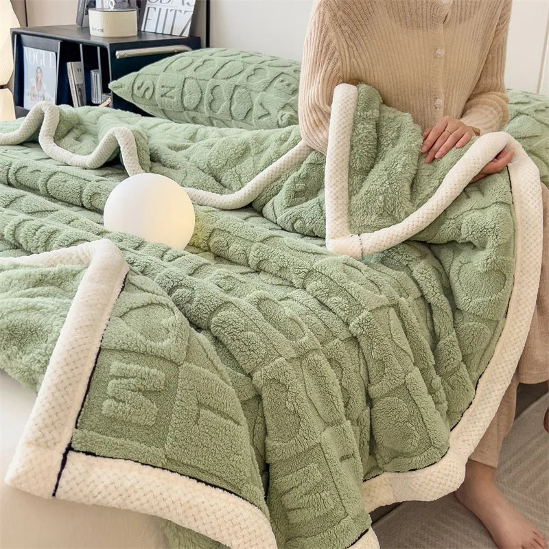 Afralia™ Cozy Jacquard Taffeta & Flannel Nap Blanket - Warm, Thick Comforter for Bedroom