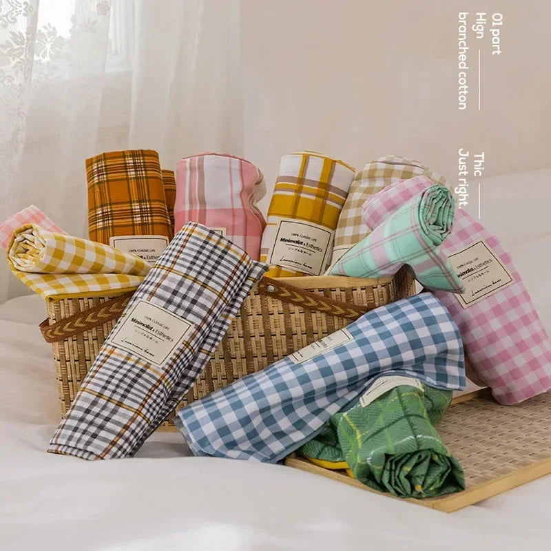 Afralia™ Japanese Grid Print Bedding Set for All Seasons, Queen/King Size Quilt Cover