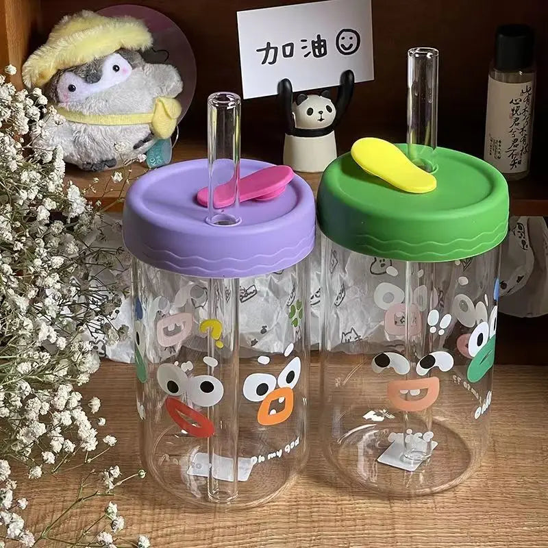 Afralia™ Kawaii Glasses with Lid and Straw Bubble Tea Cup - 550ml Cute Drinkware