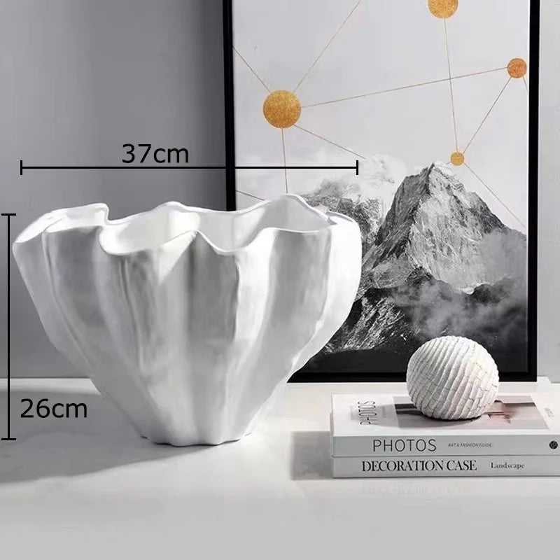 Afralia™ Black Resin Bud Vase Modern Room Decor Flowers Arrangement Desk Vase