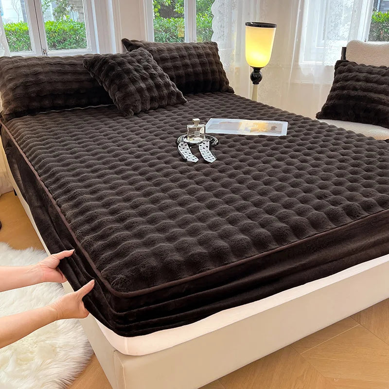 Afralia™ Faux Rabbit Plush Coral Fleece Fitted Sheet for Single Bed in Autumn/Winter