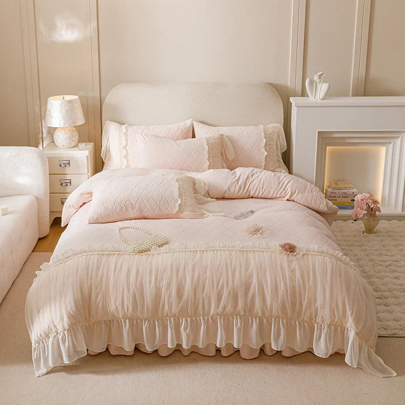 Afralia™ Cozy Velvet Lace Flowers Princess Bedding Set