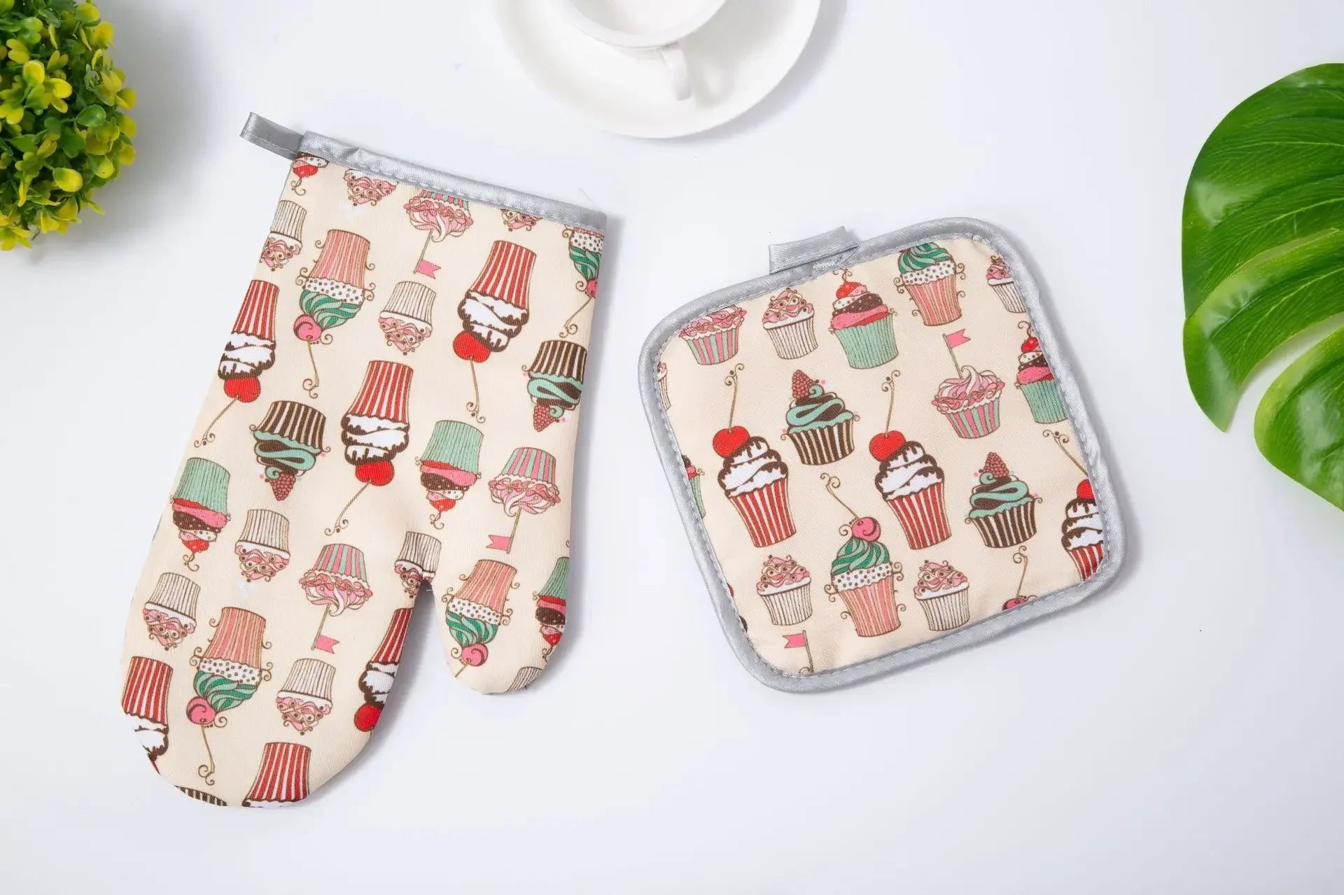 Afralia™ Cotton Kitchen Baking Microwave Gloves for Heat Resistant Baking Oven Safety