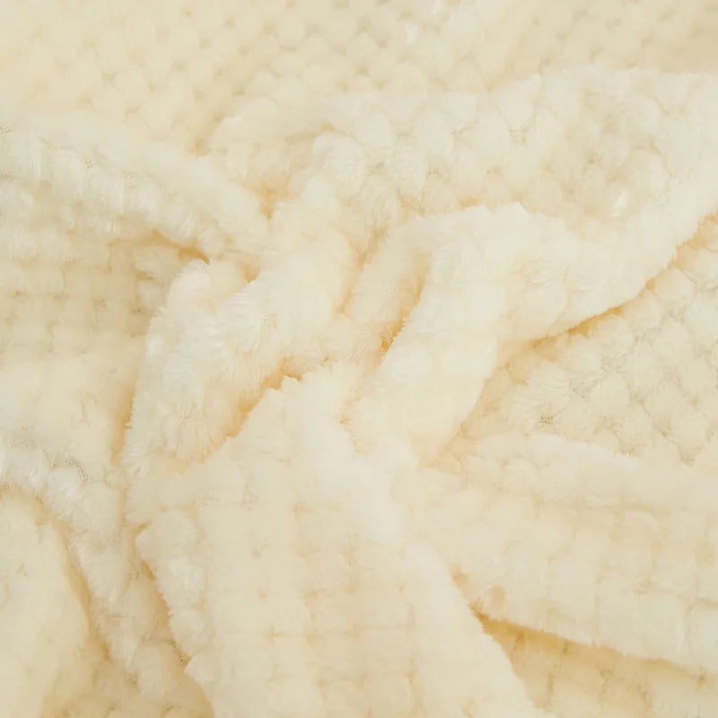 Afralia™ Pineapple Grid Flannel Blanket: Lightweight & Cozy for All Seasons