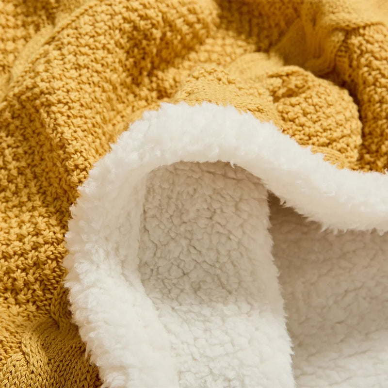 Afralia™ Cable Knit Sherpa Blanket - Nordic Elegance for Autumn & Winter