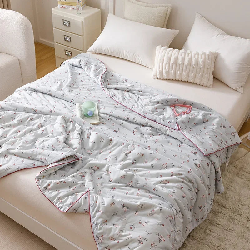 Afralia™ Cooling Summer Blanket | Soft & Breathable Natural Plant Comforter