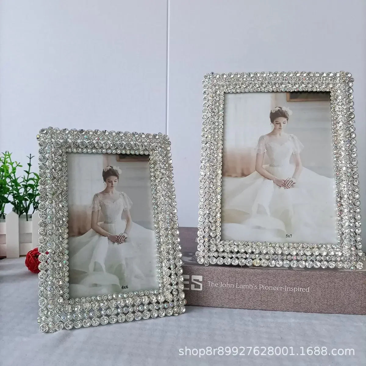 Afralia™ Diamond Metal Picture Frame: Fashionable Desktop Décor & Birthday Gift