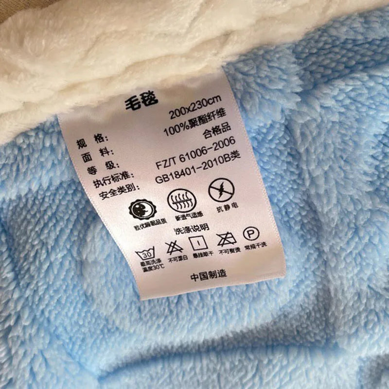 Afralia™ Heart Shaped Cut Flowers Flannel Fleece Blanket