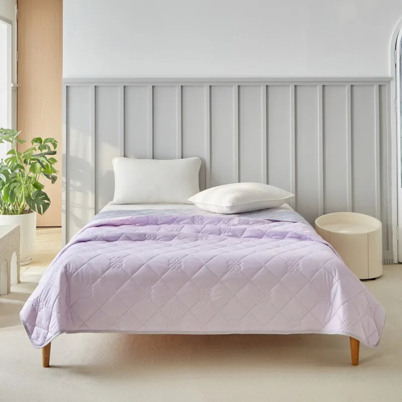 Afralia™ Cool Summer Blanket: Lightweight Soft Ice Cooling Comforter for Hot Sleepers