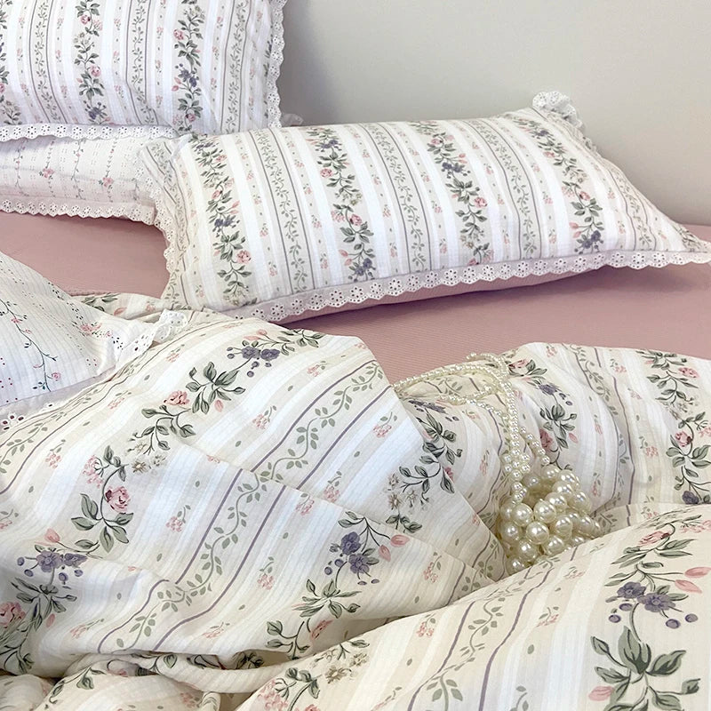 Afralia™ Vintage Lace Ruffles Duvet Set with Bed Sheet and Pillowcases