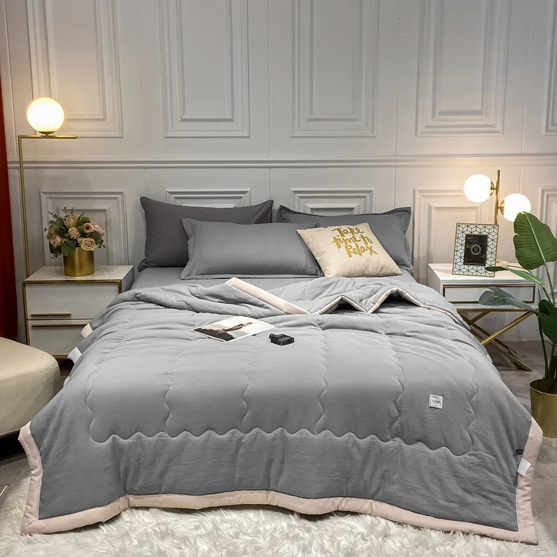 Afralia™ Lightweight Summer Quilt Queen Size 180x220, Soft & Breathable Duvet Blanket