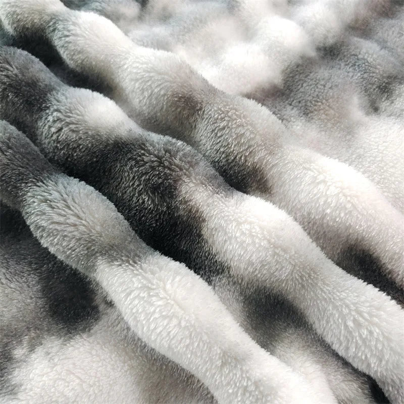 Afralia™ Cozy Gradient Bubble Fleece Throw Blanket, Plush All-Season Nap Blanket