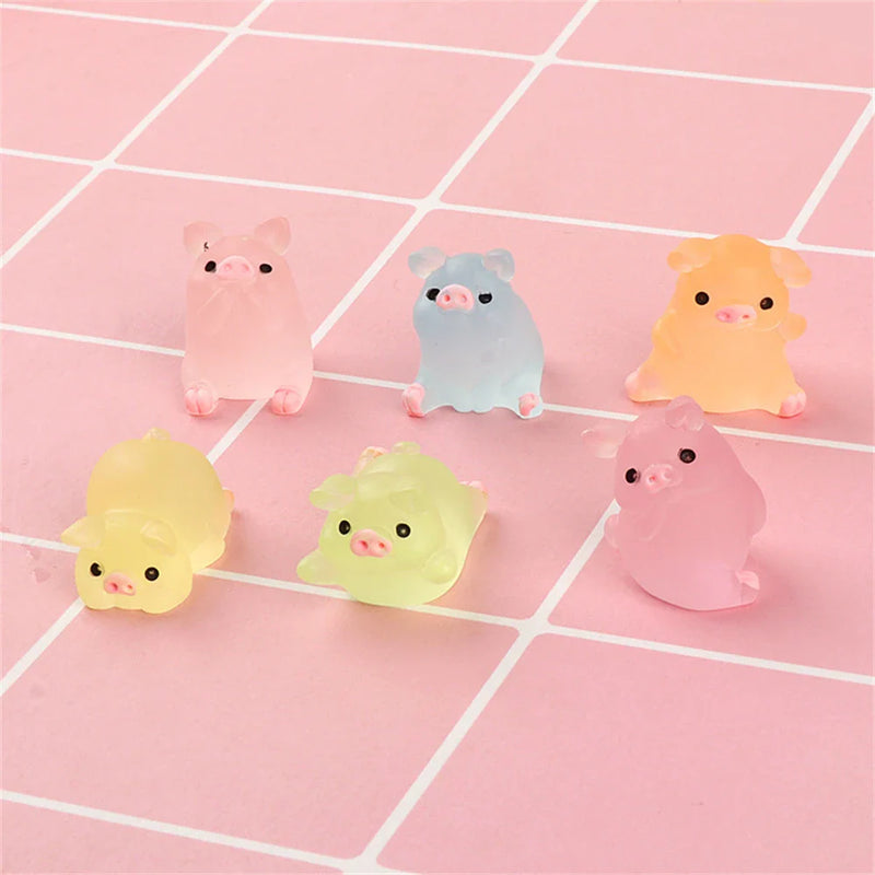 Afralia™ Kawaii Pig Miniatures Terrarium Figurines 6pcs Crafts Home Decoration