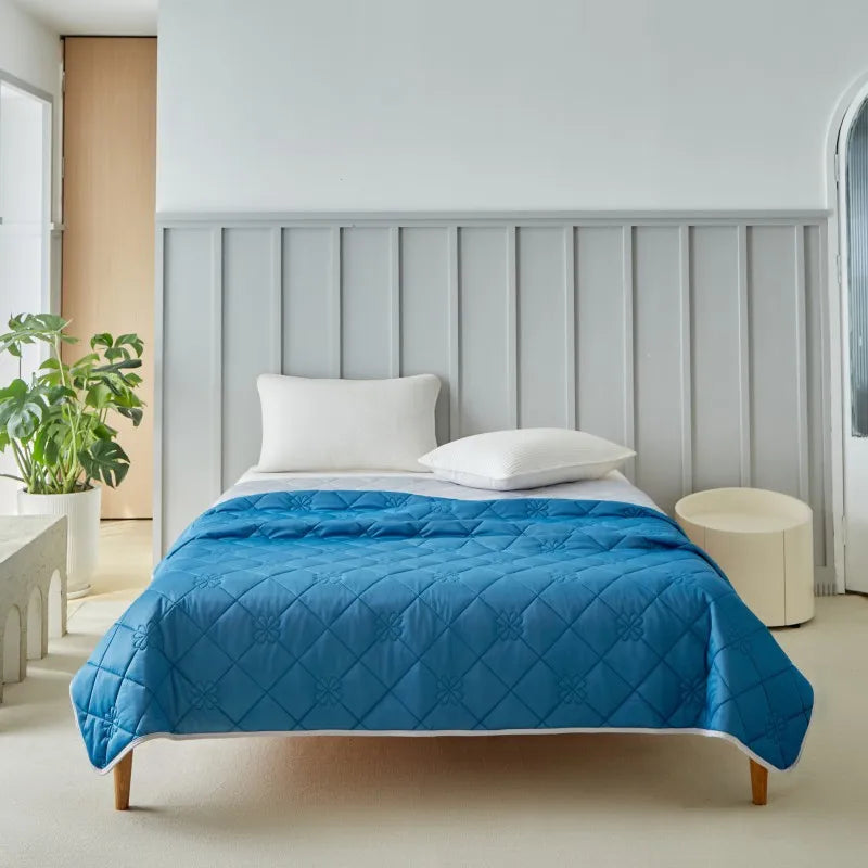 Afralia™ Cool Summer Blanket: Lightweight Soft Ice Cooling Comforter for Hot Sleepers
