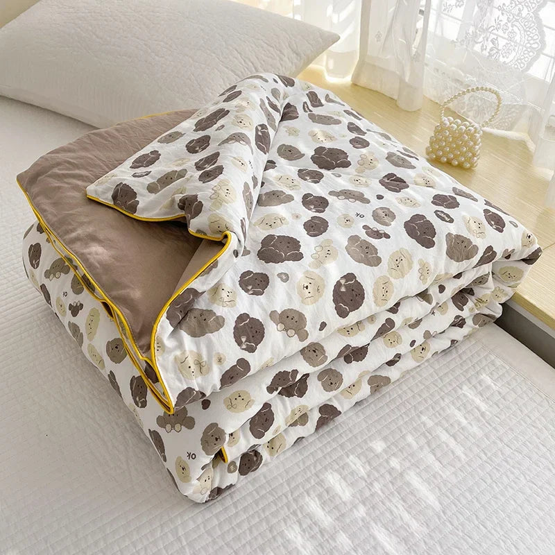 Afralia™ Summer Comforter Queen Size Lightweight Double Gauze Breathable Blanket