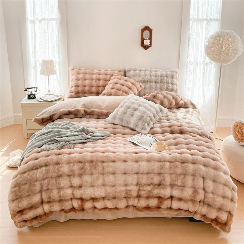 Afralia™ Velvet Fleece Princess Bedding Set in Pink Purple Grey Gradient, Luxury Duvet Cover & Faux Rabbit Fur