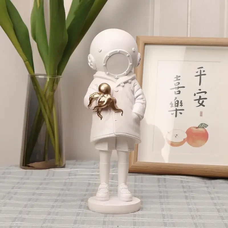 Afralia™ Deepsea Diver Sculpture Banksy Collectible Toy Resin Figurine Home Decor