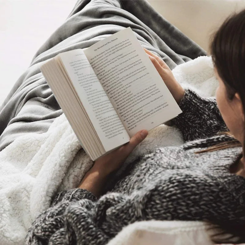 Afralia™ Flannel Lamb's Wool Throw Blanket: Soft, Warm, & Cozy for Sofa, Bed, or Travel