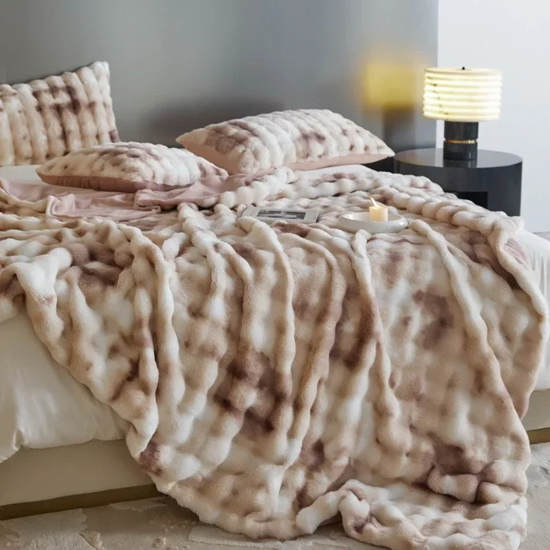Afralia™ Cozy Fleece Throws - Soft Plaid Blankets for Warmth and Comfort