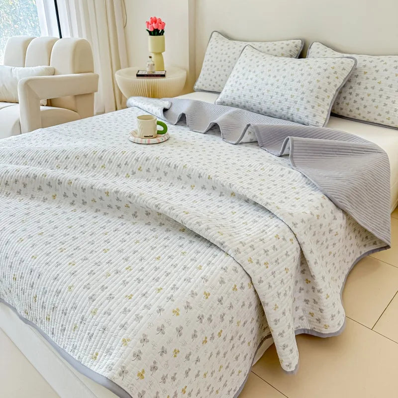 Afralia™ Rural Floral Print Reversible Quilted Bedspread for All Seasons