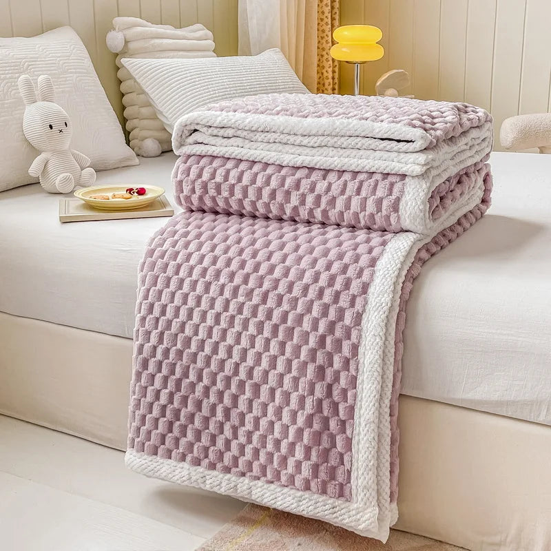 Afralia™ Pineapple Shape Golden Turtle Velvet Summer Blanket