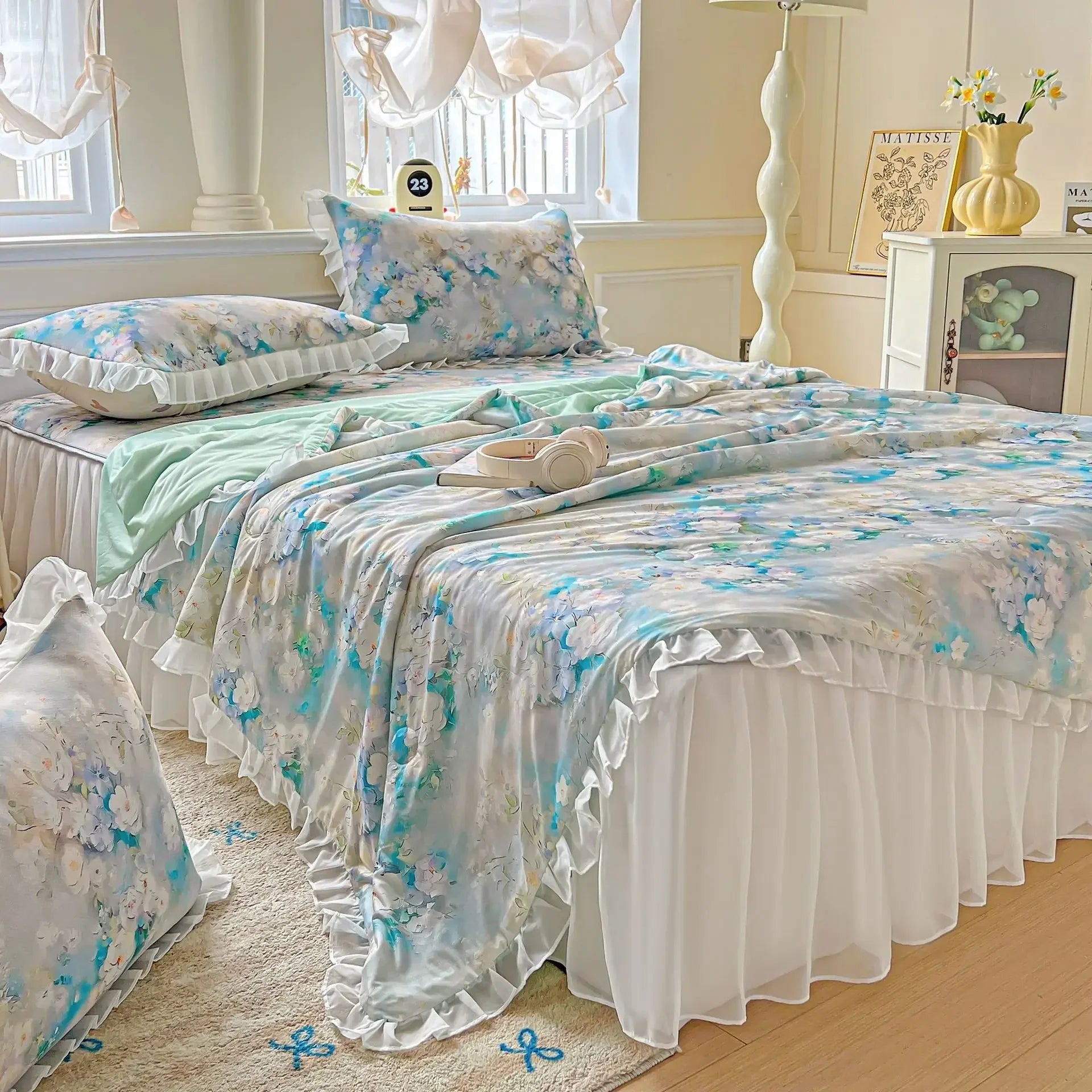 Afralia™ Floral Print Lace and Ruffle Summer Quilt: Skin-Friendly, Breathable Comforter