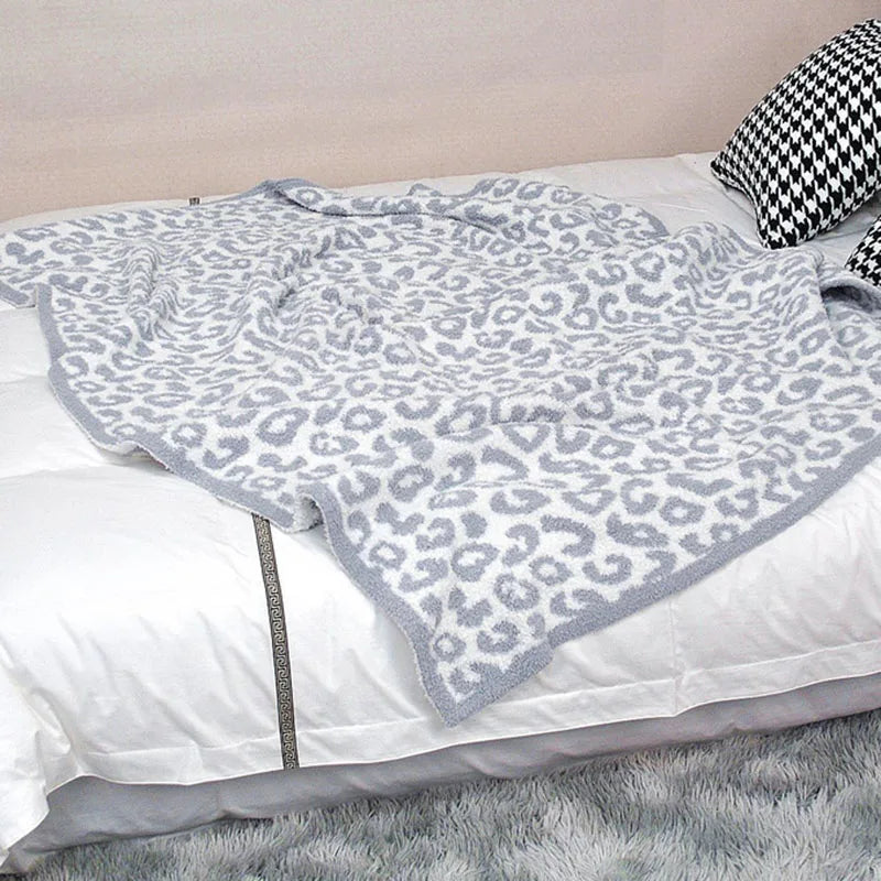 Afralia™ Cozy Flannel Velvet Blanket - Warm Winter Sofa Cover for Home & Office