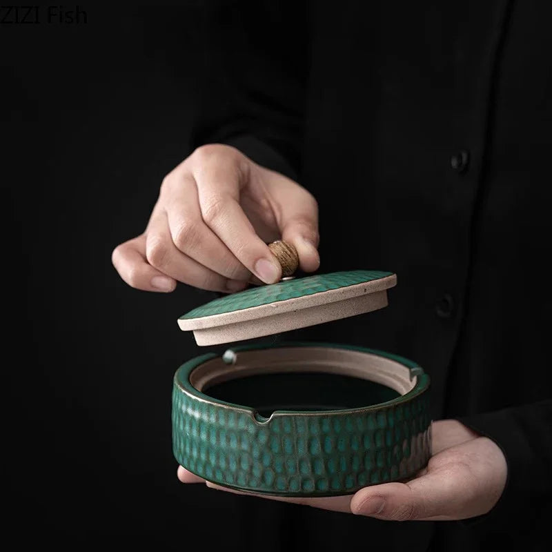 Afralia™ Green Ceramic Ashtray with Lid - Windproof Hammer Pattern - Smoking Accessories
