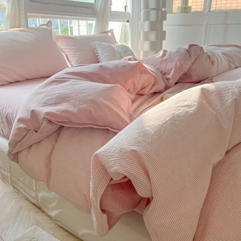 Afralia™ Fine Stripes Double Bedding Set - Soft & High Quality Comforter Cover