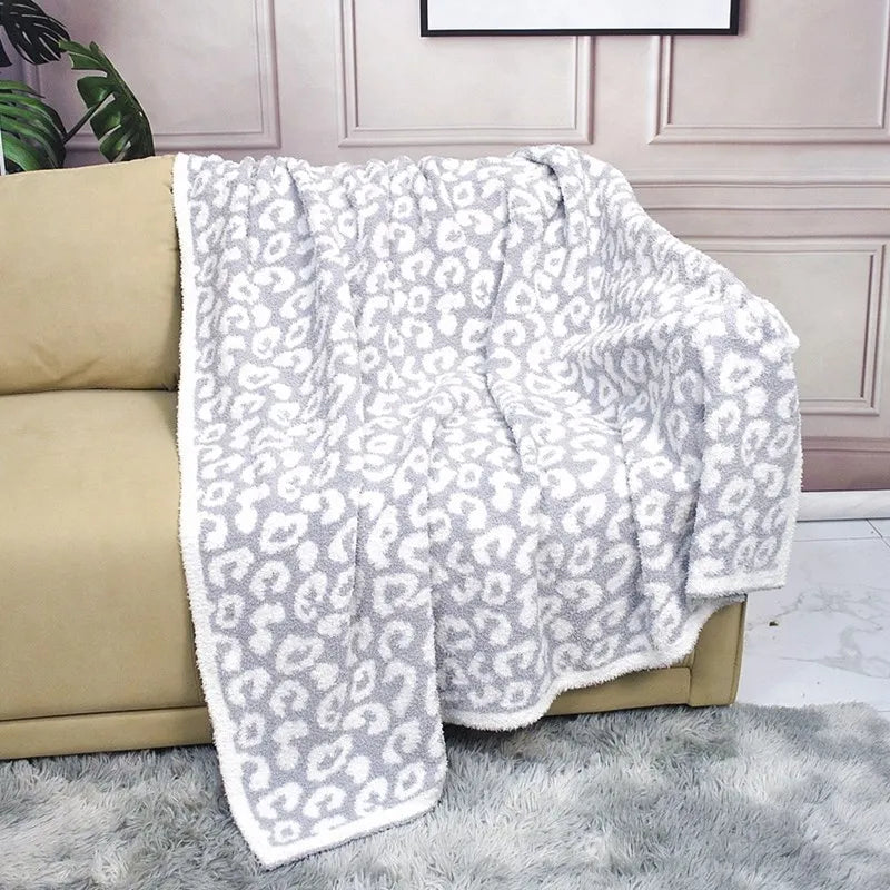 Afralia™ Cozy Flannel Velvet Blanket - Warm Winter Sofa Cover for Home & Office