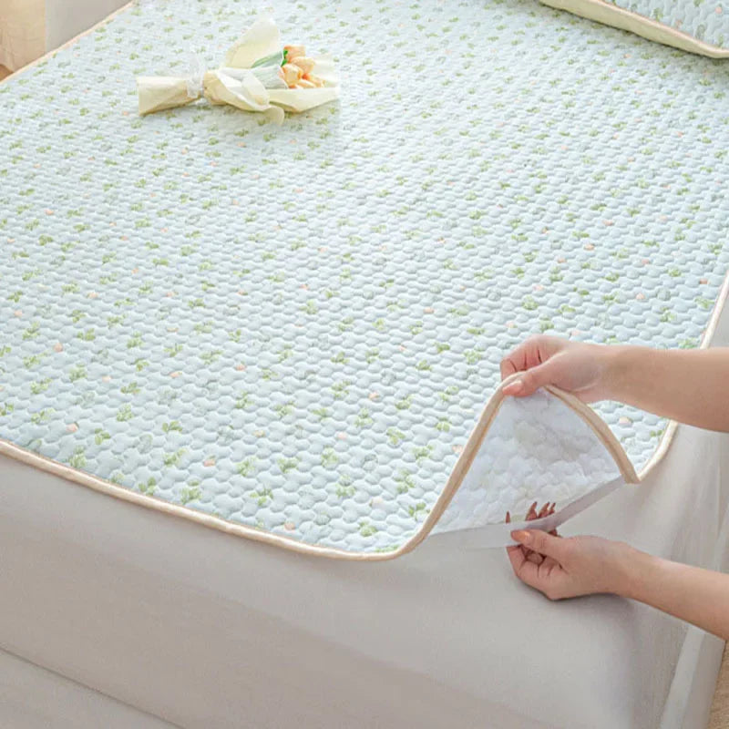 Afralia™ Floral Latex Cooling Mattress Set, Multi-Layer Soft Cushion, Breathable & Quick Cooling