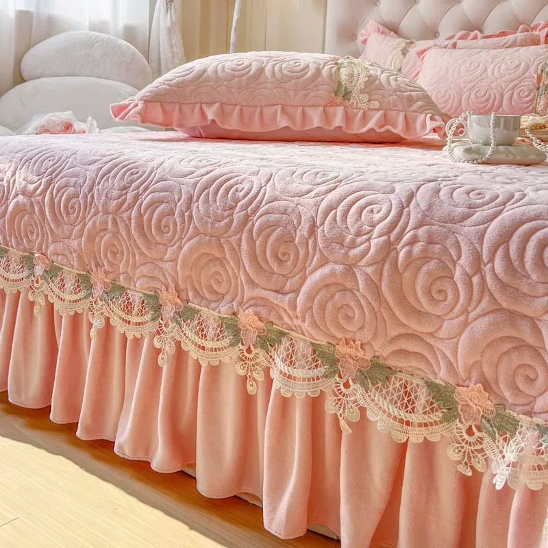 Afralia™ Pink Flowers Lace Ruffles Princess Velvet Bedding Set