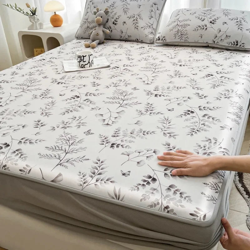 Afralia™ Cooling Ice Silk Mattress - 3Pcs, High Quality, Simple Pattern, Anti-Wrinkles.