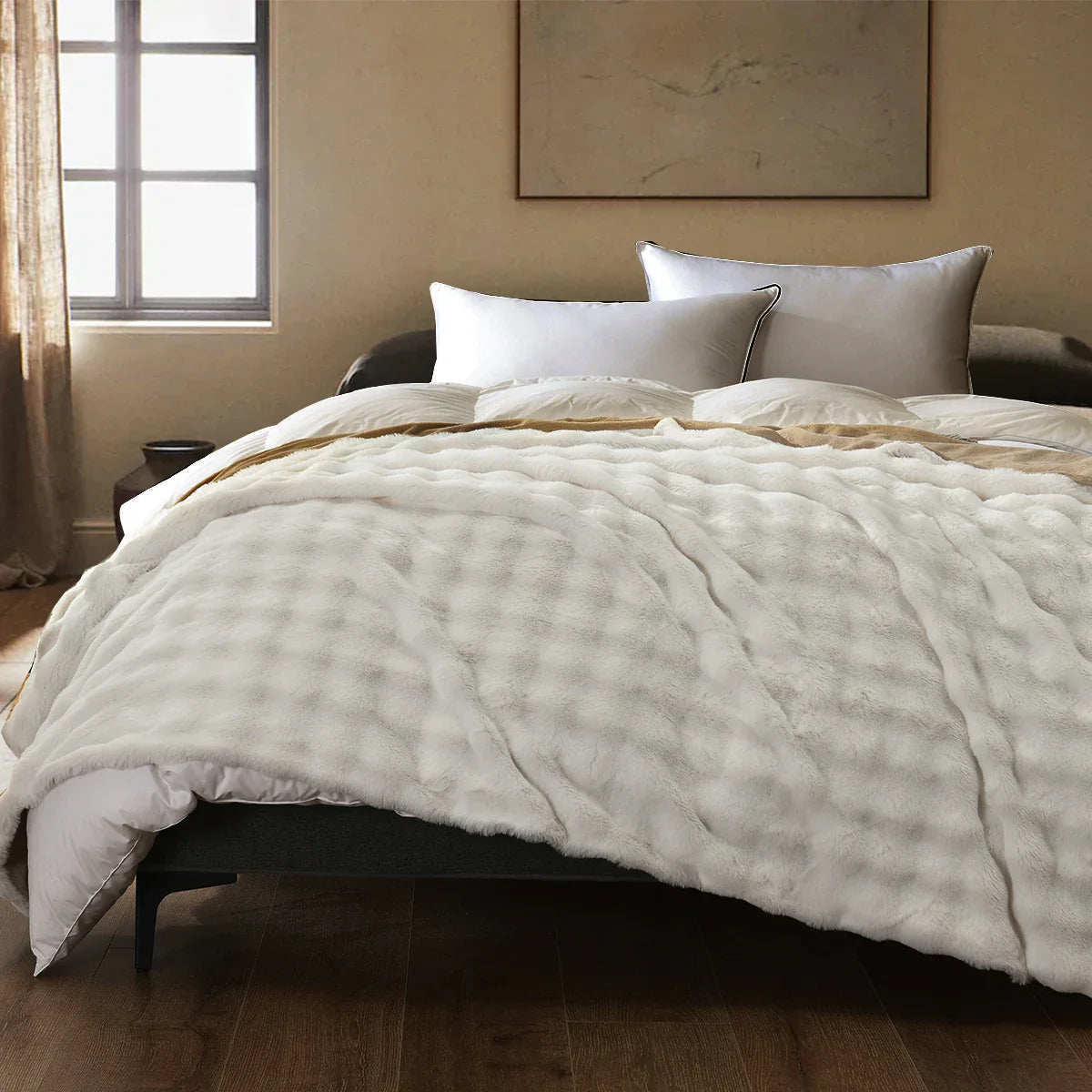 Afralia™ Plush Bed Blanket for Cozy Living Room Decor