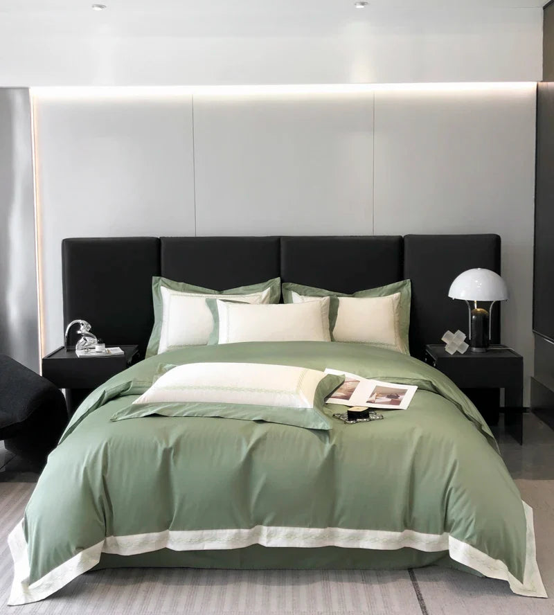 Afralia™ Luxury Embroidered 600TC Egyptian Cotton Bedding Set - Queen/King