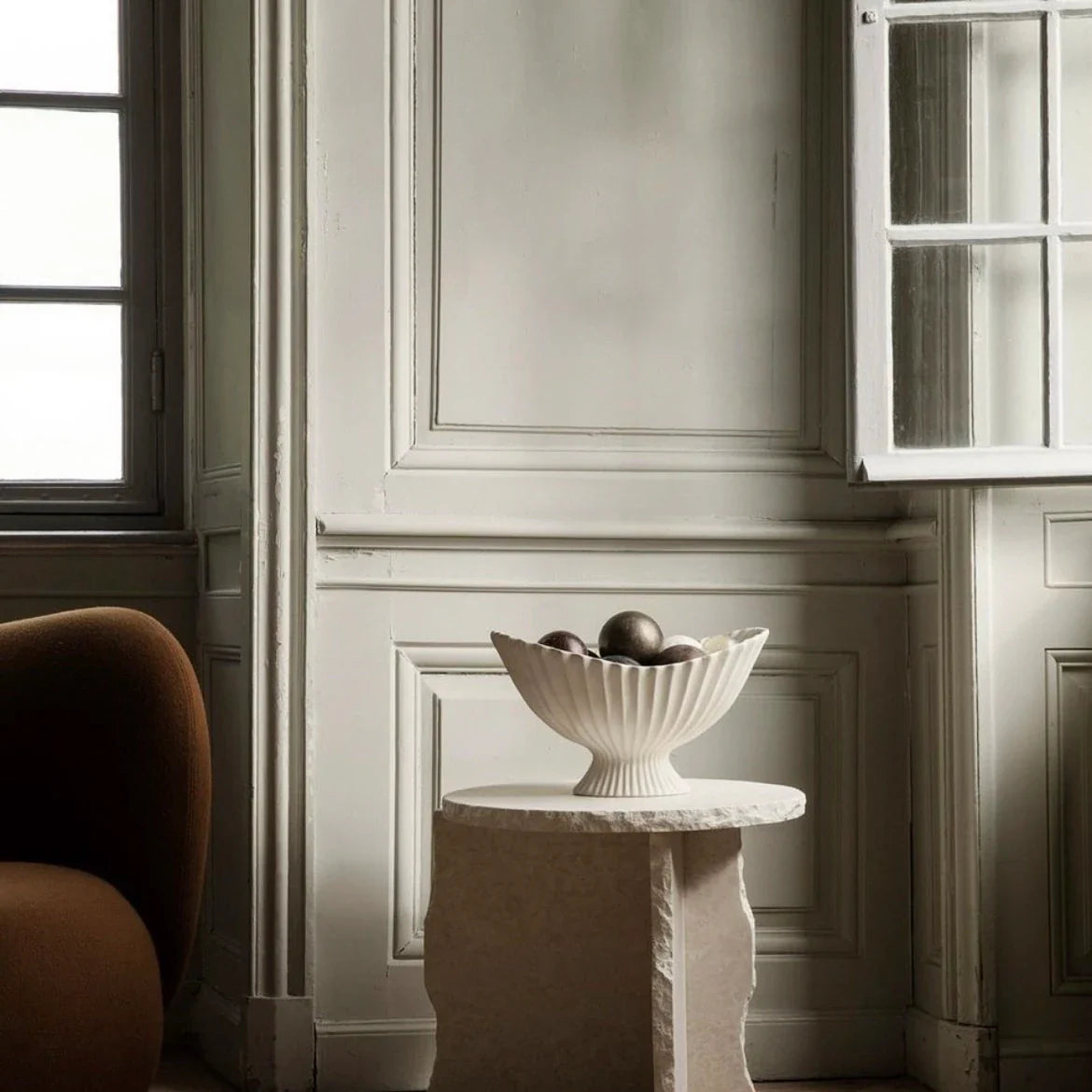 Afralia™ Ceramic Fruit Basket: White Tray Table Decoration for Stylish Living Room