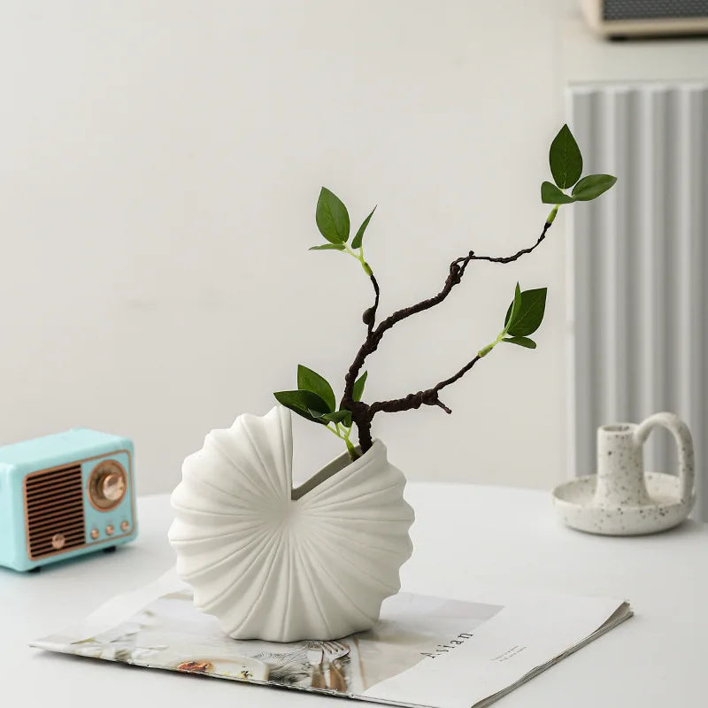 Afralia™ Shell Nautilus Snail Ceramic Vase Semicircle - Home Decor & Flower Arrangement