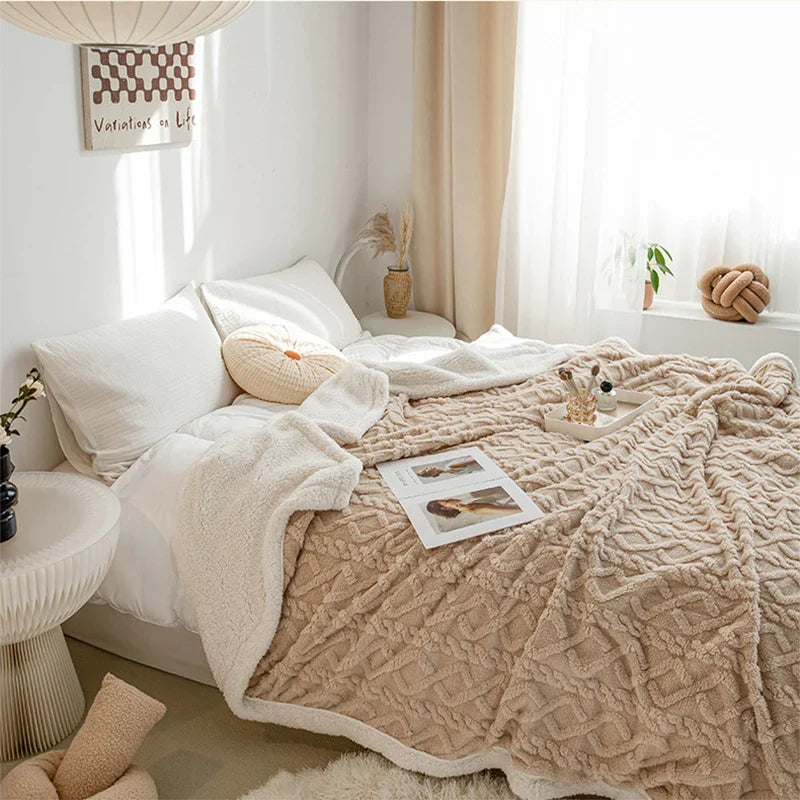 Afralia™ Geometric Soft Tafurong Blanket / Thick Skin-friendly Lamb Wool Blanket / Office Nap Thermal Blanket