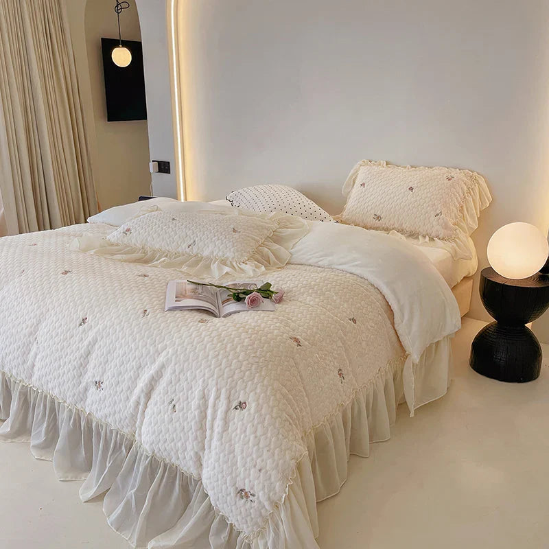 Afralia™ Rose Flower Lace Ruffles Bedding Set with Plush Velvet Fleece Material
