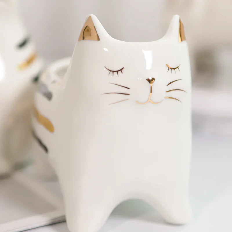 Afralia™ Nordic Cat Figurine Vase Succulent Plant Pot Decor Statues