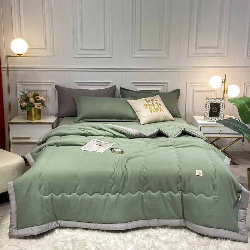 Afralia™ Lightweight Summer Quilt Queen Size 180x220, Soft & Breathable Duvet Blanket