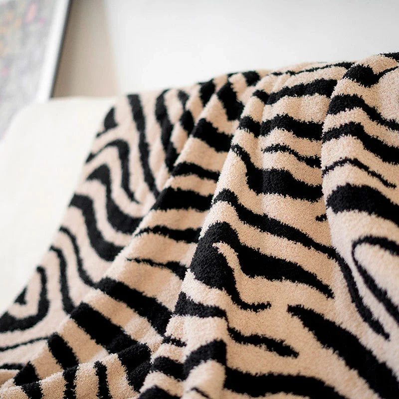 Afralia™ Zebra Stripes Warm Sofa Blanket Autumn Winter Comfort Shawl Bed Tail Blanket