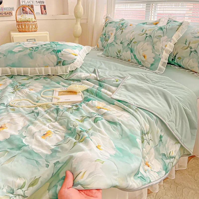 Afralia™ Floral Summer Cooling Quilt for Double Single Bed - Soft & Breathable