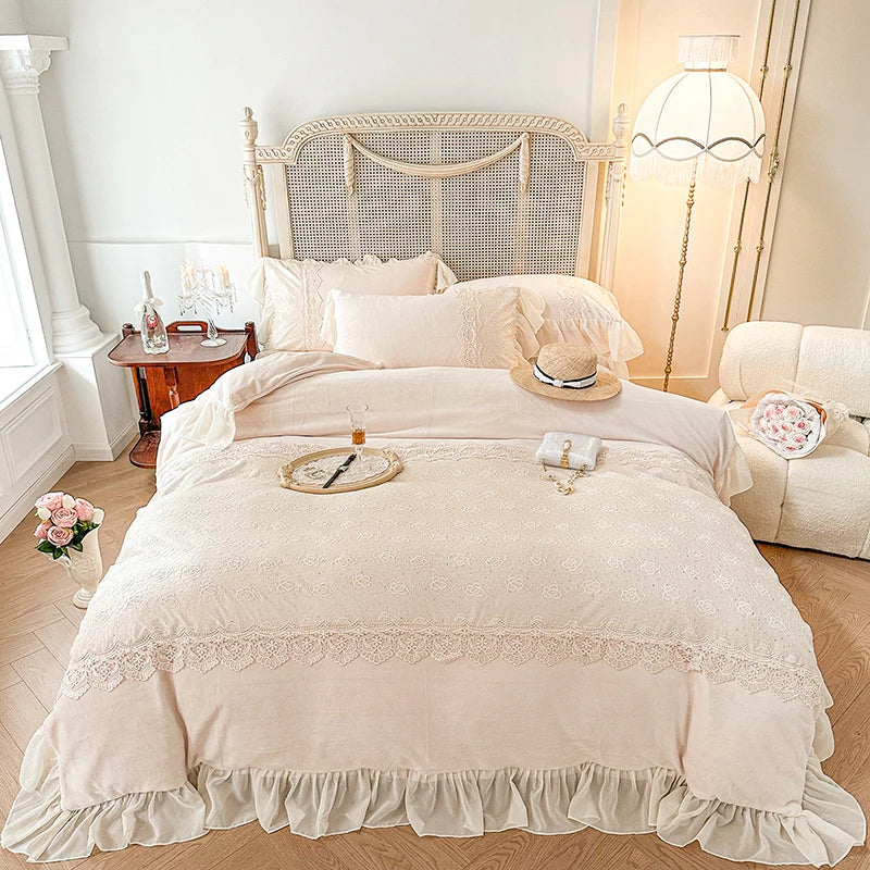 Afralia™ Velvet Fleece Lace Ruffles Bedding Set, French Palace Patchwork, Queen & King Sizes