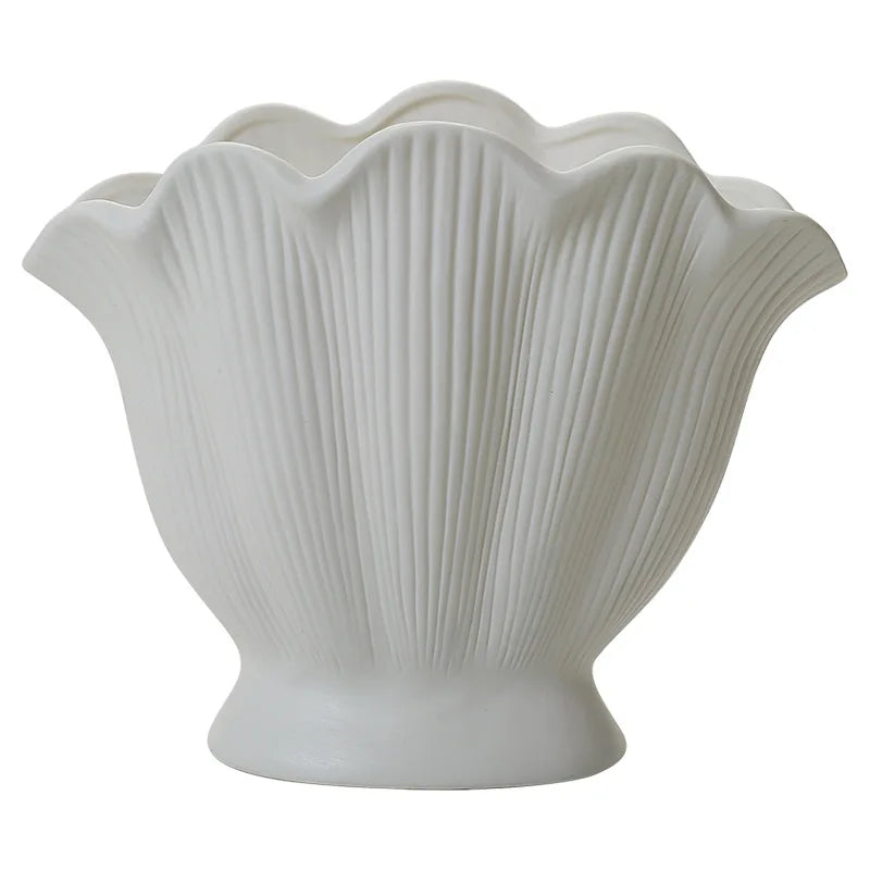 Afralia™ Vintage Shell Shape Ceramic Vase for Home Decoration and Flower Arrangement
